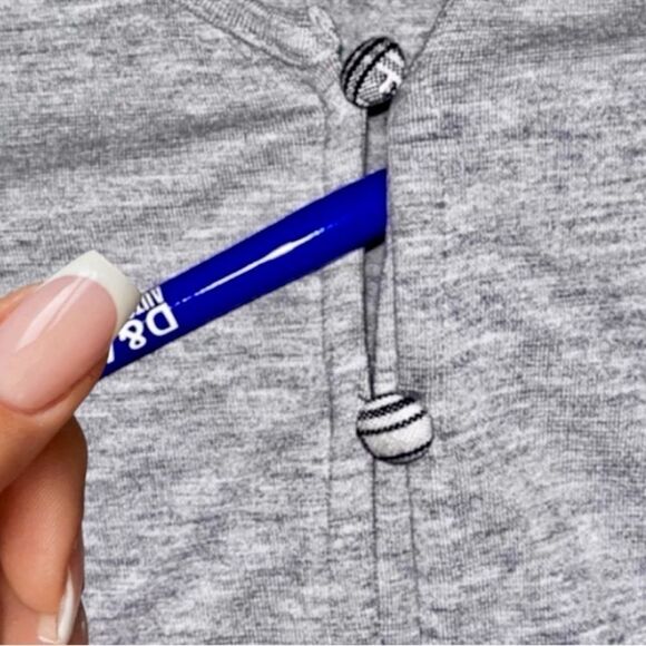 Buckle Daytrip Top Gray Plaid Batwing Sleeve Size Small - Picture 7 of 16